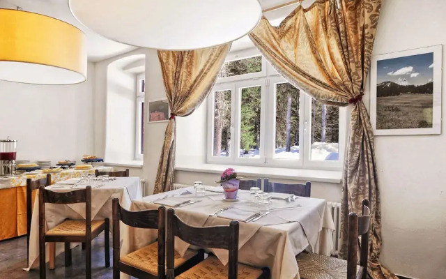 Hotel Croda Rossa