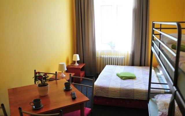 Hostel Alia
