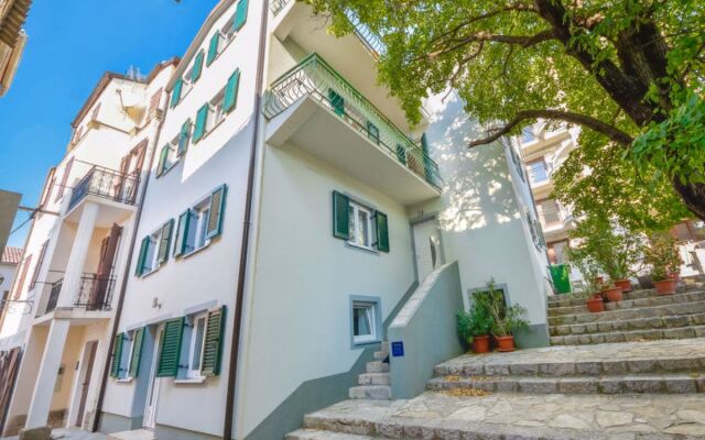 Apartment Angelina Karlobag 12044