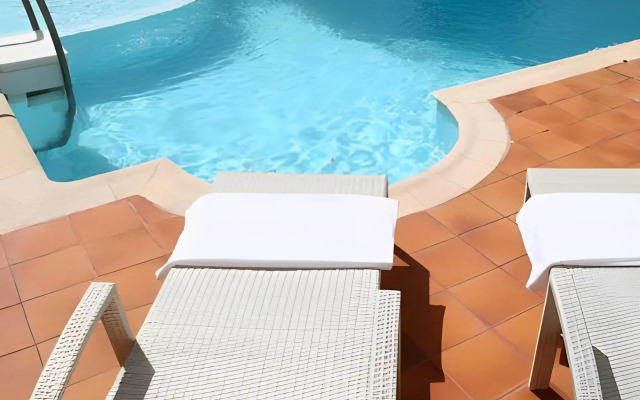 Aeolis Boutique Hotel & Suites