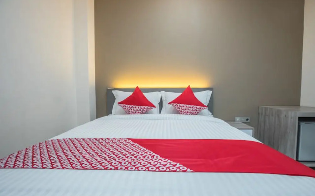 Residence Khoe by OYO Rooms