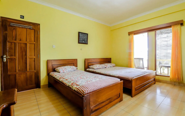 Adinda Beach Hotel and Villa by ZUZU