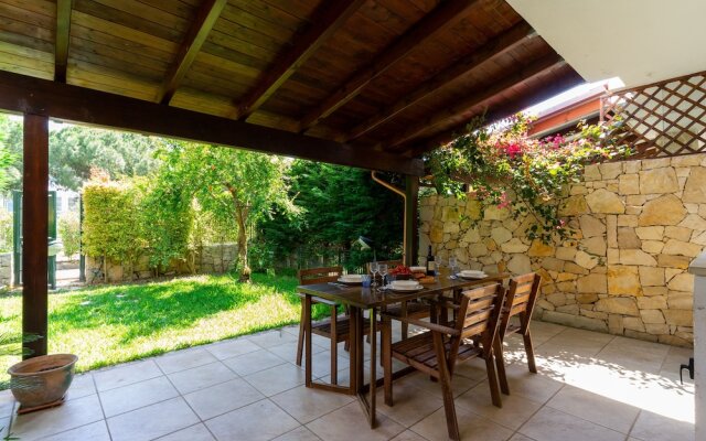 3441 Villa Selvaggia by Barbarhouse