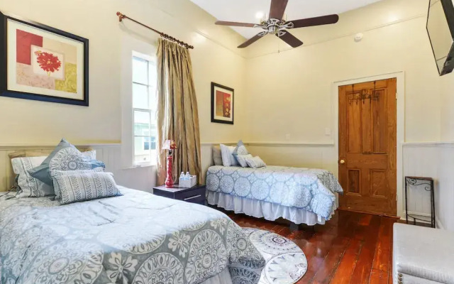 3 Bedroom 5 beds - 2028