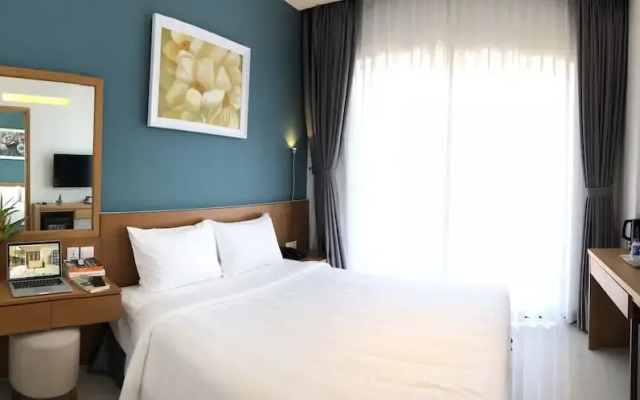 The Lam Resort