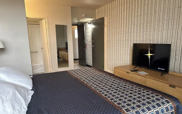 Smartwood Inn