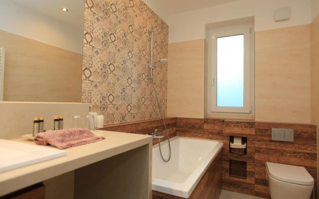 Paskal-Lux Apartments