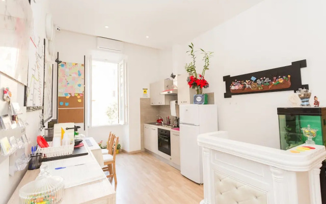 BQ House Milizie Luxury Rooms