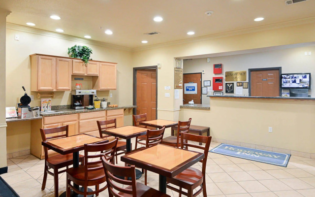 Rodeway Inn Carrollton I-35E