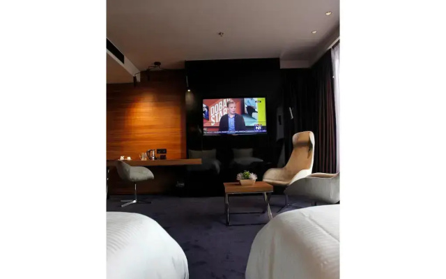 Ambasador Hotel