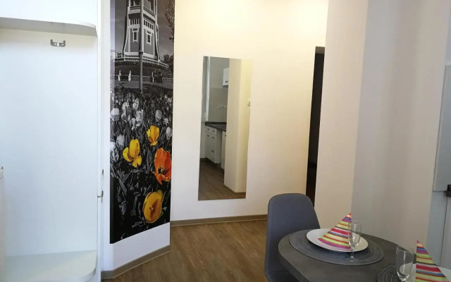 Class Apartment