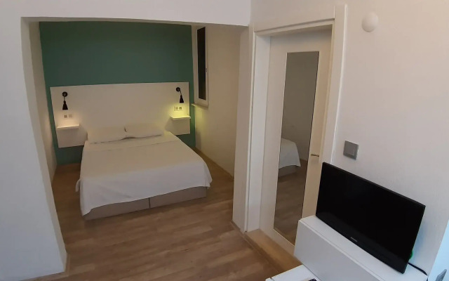 Alicante Hotel - Adults Only