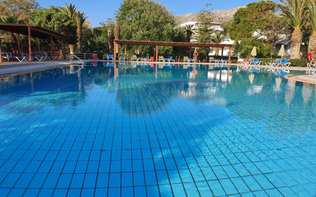 Apollonia Beach Resort & Spa