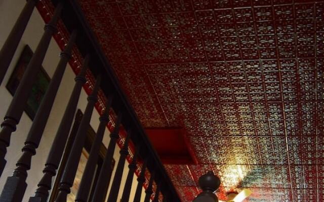 The Arlington Hotel - Hostel