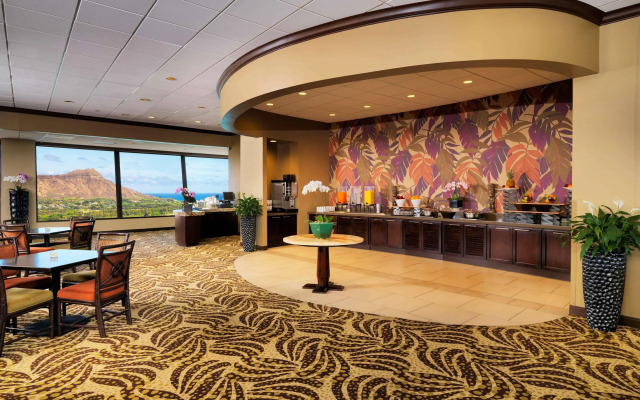Sheraton Waikiki Beach Resort