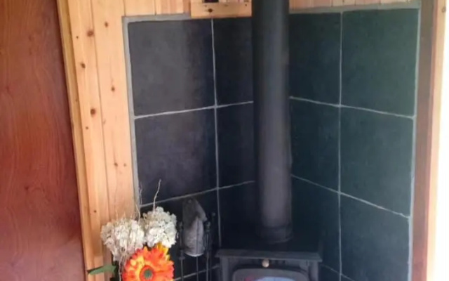 'Morris' the shepherd's hut