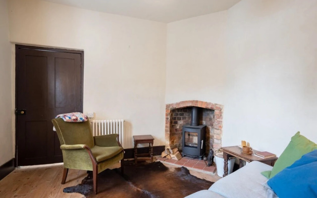 Wonderfully Quirky 3BD Home Amberley West Sussex
