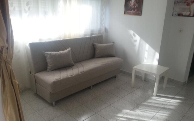 Iokasof Rooms