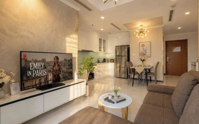Vinhomes Royal City by Emily in Town – Lobby – Hanoi