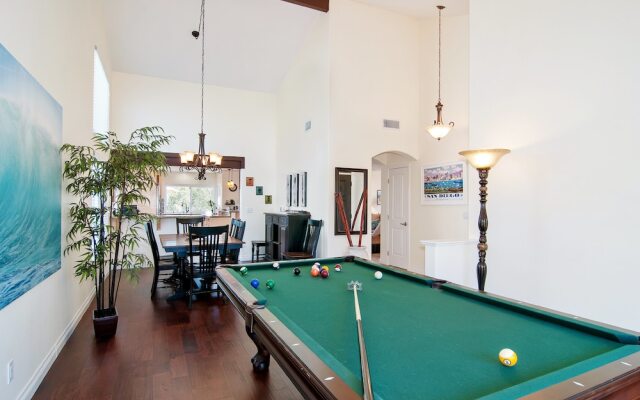 Hemingway House Hilltop Heaven with Pool by RedAwning