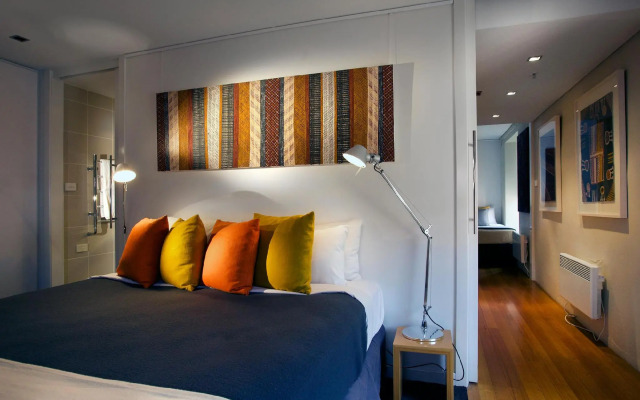 Sullivans Cove Apartments