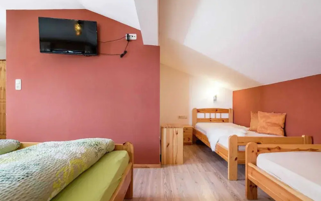 Apartment Leogang Near Ski Slopes