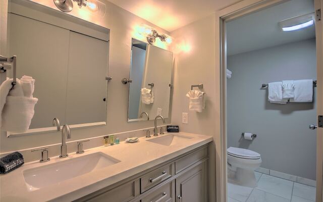 Saints John #2509 by Book by Owner