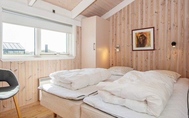 Cozy Holiday Home in RingkÃ¸bing near Fishing