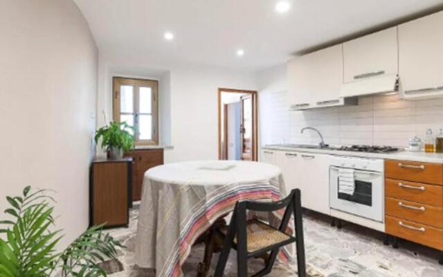 Norma House on the Rocks