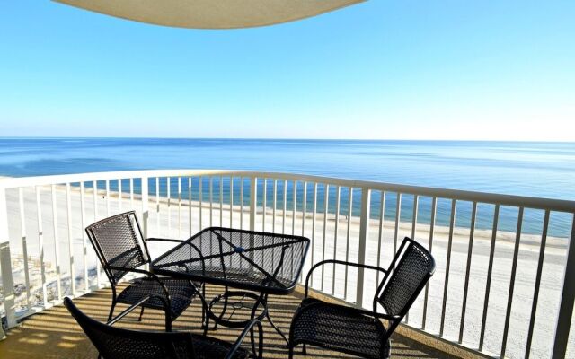 Tradewinds 801 by RedAwning