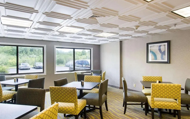 Suburban Extended Stay Hotel