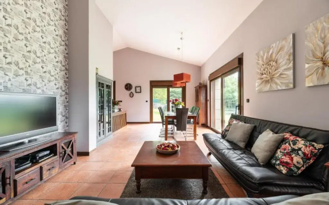 Casa A Pedriña