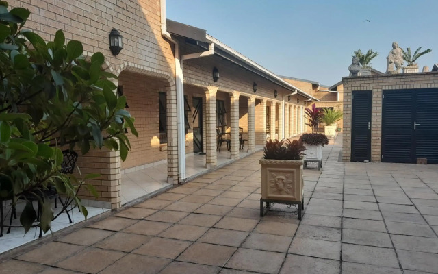 Lake St Lucia Villas