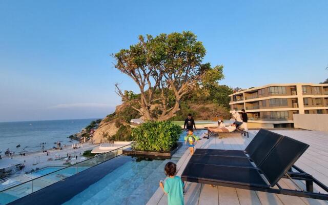 Veranda Residence Hua Hin 1BR Beachfront