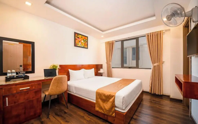 Waikiki Beach Hotel Da Nang