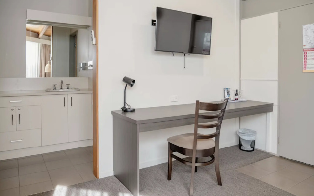 Mitchell on Main Motel & Apartments – Guest Rooms – Bairnsdale