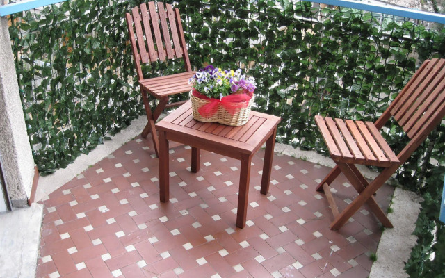 Aurelia 429 Fine Town House