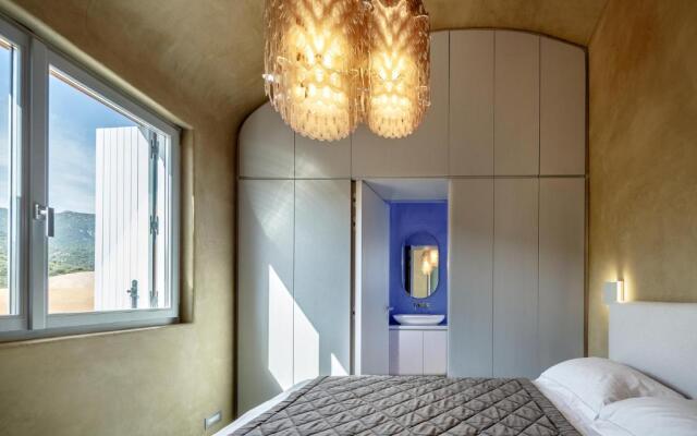 Is Molas Villas