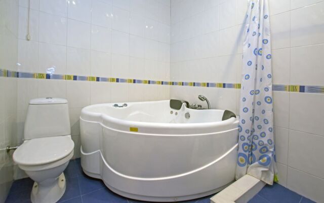 FlatsInYerevan - Apartments by Republic Square