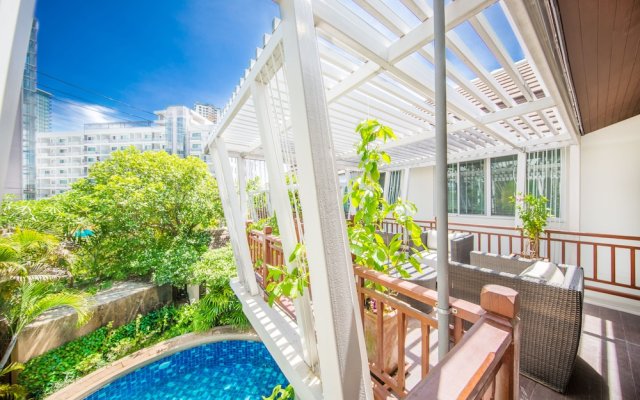 PARADISE Pool Villa Pattaya in Tropicana Village