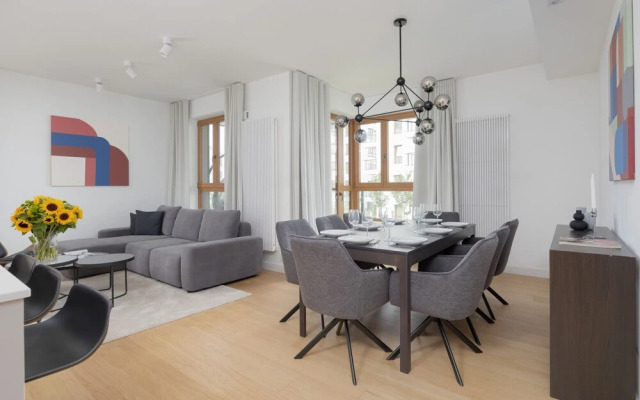 Ludwiki Apartment by Renters Prestige