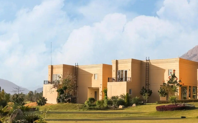 Club Mahindra Patkote