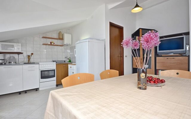 Apartment Neda