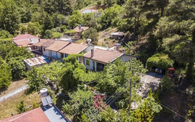 Kyveli Cottage