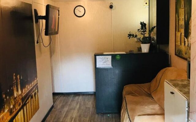 Dezhavyu Hotel