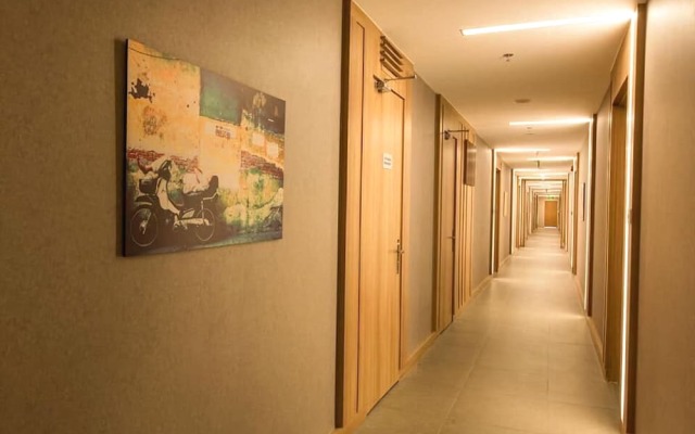 Republic Plaza Apartment