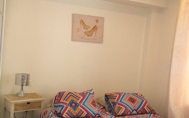 1 Chambre Latour Maubourg