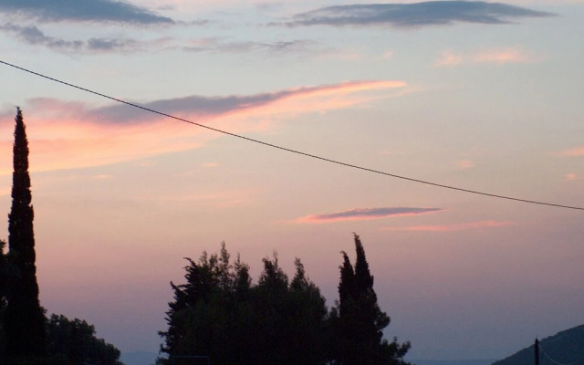 Ruža - Peaceful Area & Parking - SA3