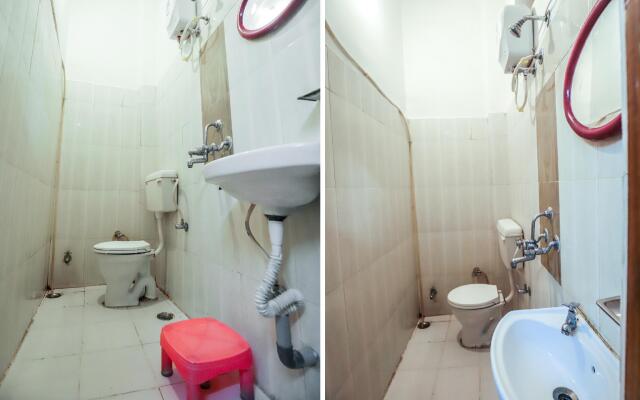 OYO 14562 Rishabh Guest house