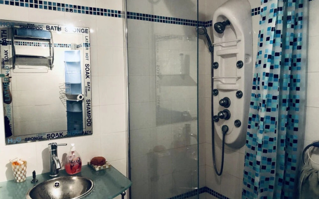 Charming 3-bed House in Guaro, Málaga